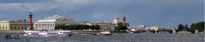 На реке Нева, Петербург. Фото.