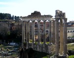 Остатки храма на Римском Форуме. Фото.