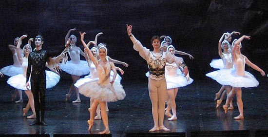 Артисты балета в Эрмитажном театре