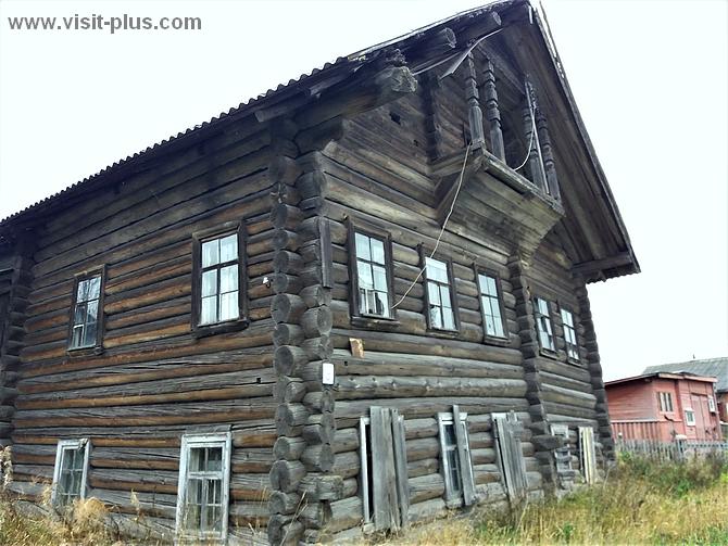 Деревянный дом в Карелии